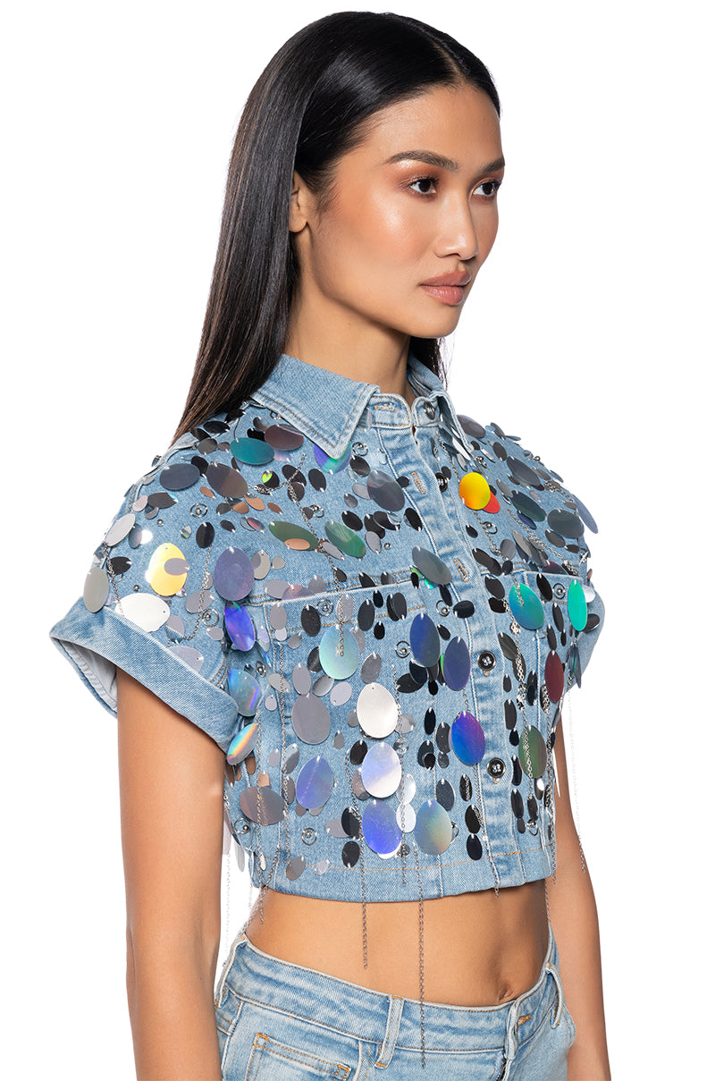 A GIRL NAMED LUCKY EMBELLISHED BUTTON DOWN DENIM CROP TOP