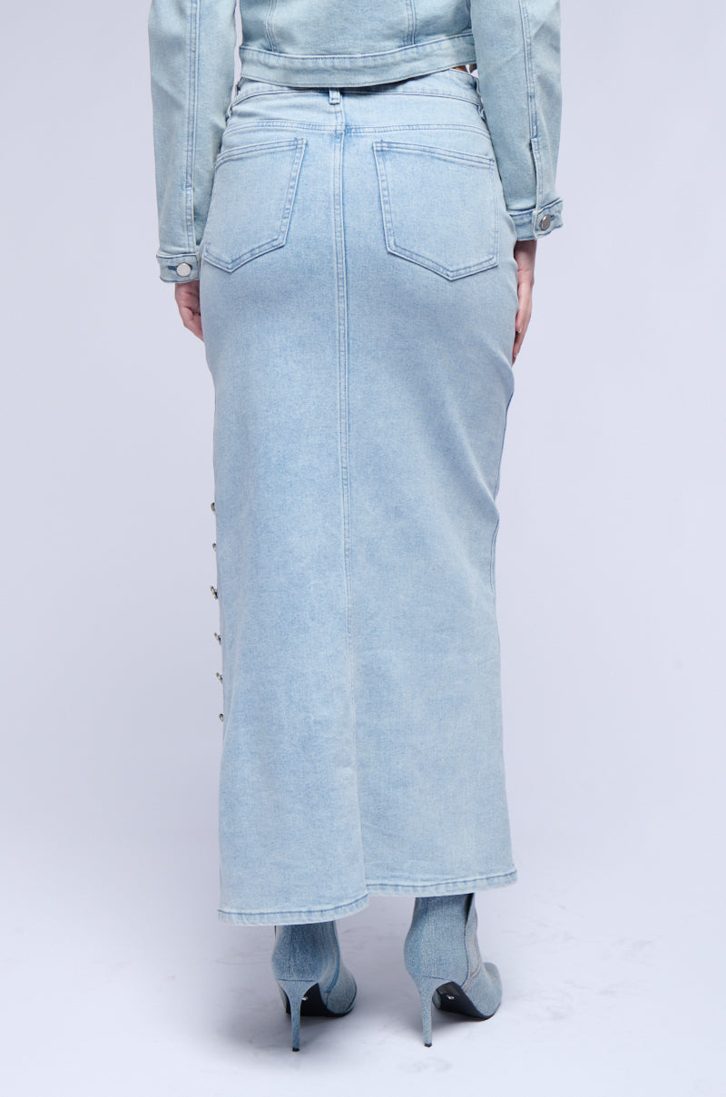 BRITNEY SIDE BUTTON DOWN DENIM MAXI SKIRT