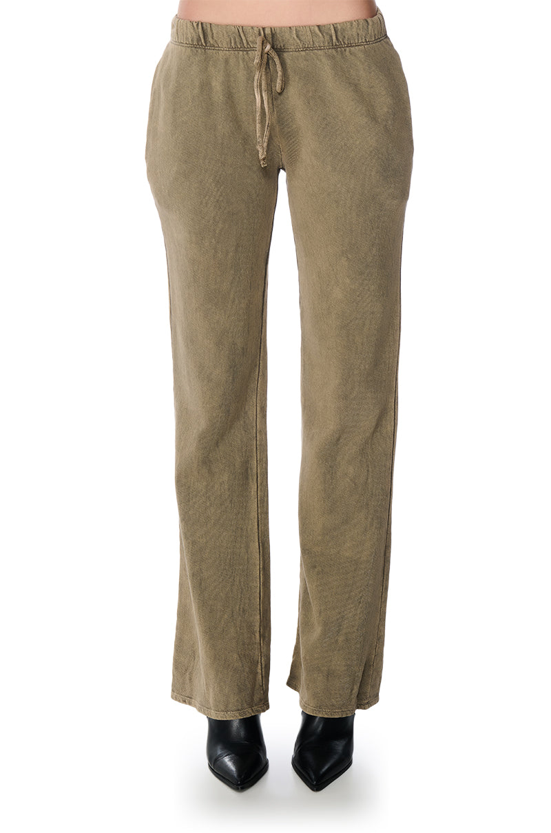 JOJO MINERAL WASH WIDE LEG SWEATPANT IN LIGHT BROWN