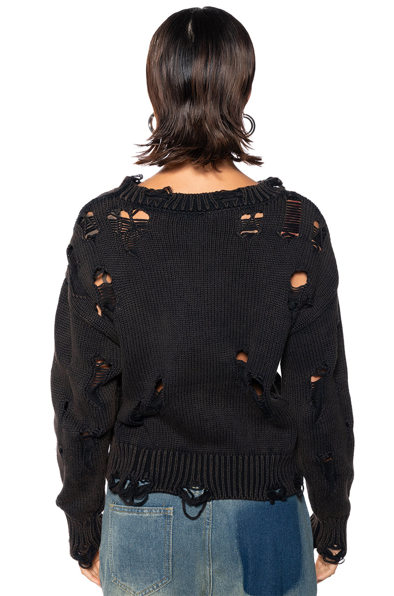 LOGAN DISTRESSED PULLOVER SWEATER