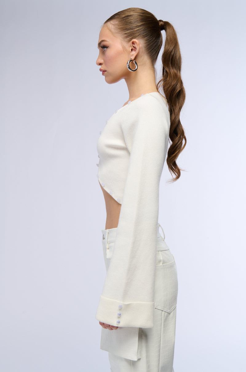 BELLA LONG SLEEVE KNIT CARDIGAN IN WHITE