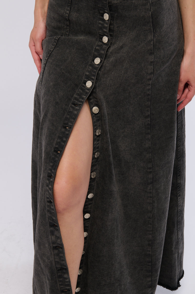 COME TO ME DENIM MAXI SKIRT