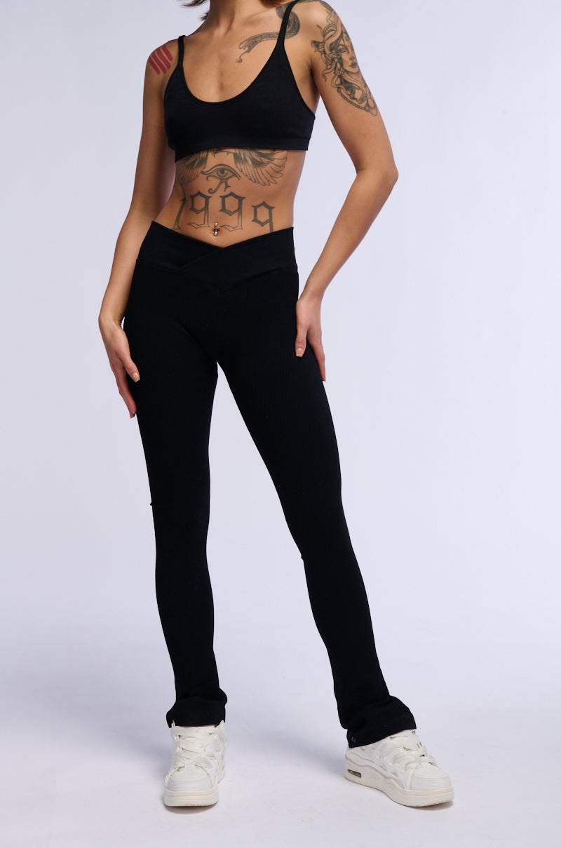 PAXTON RIBBED CROSS FRONT FLARED LEGGING IN BLACK