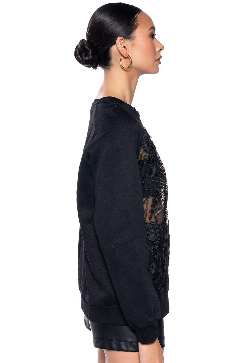 QUEEN OF HEARTS LACE DETAIL PULL OVER SWEATSHIRT