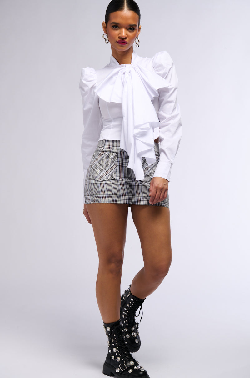 RUSHING BACK PLAID MINI SKIRT