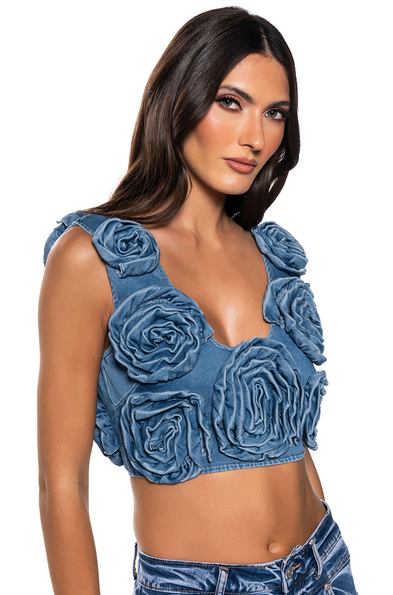 SEASON TO BLOOM SLEEVELESS DENIM FLOWER TOP