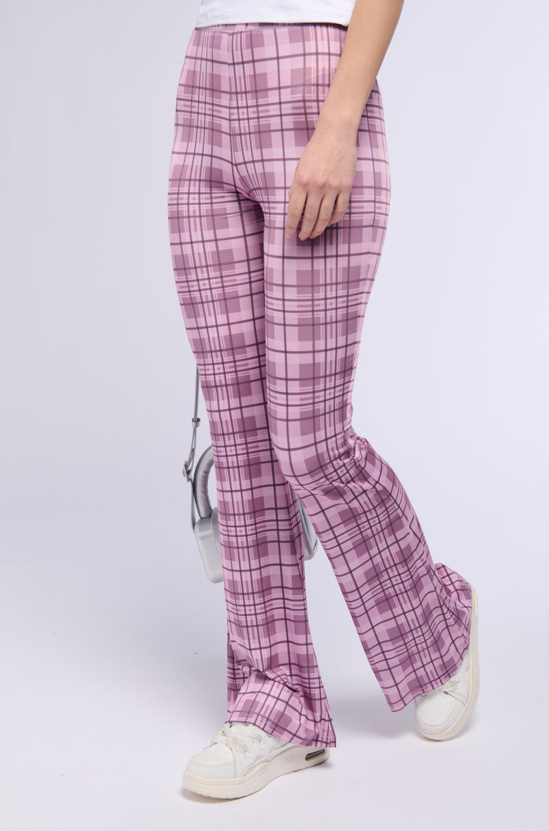 LOOKING FOR SOME FUN PLAID FLARE LEGGING