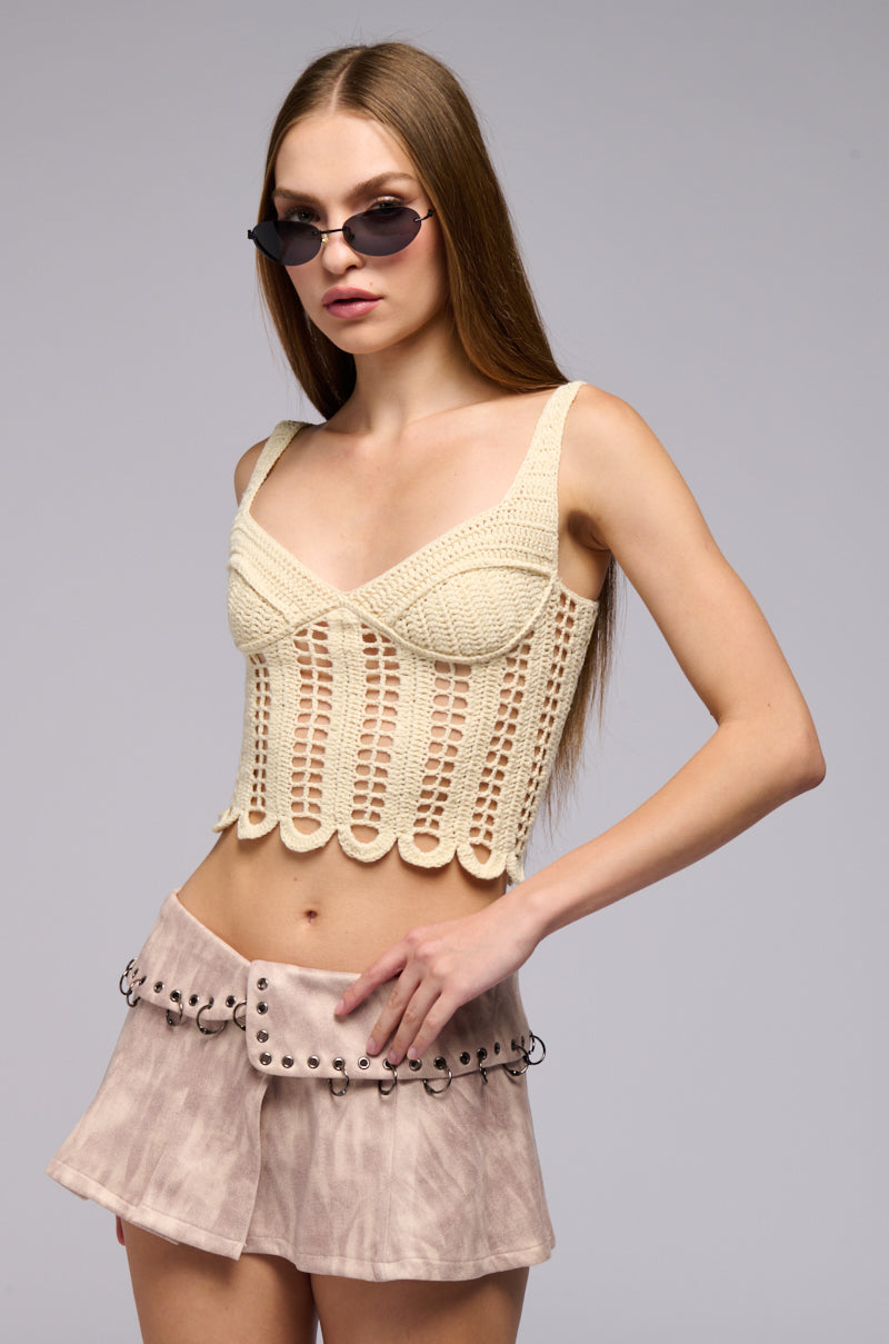 FEEL THE WARM CROCHET TANK