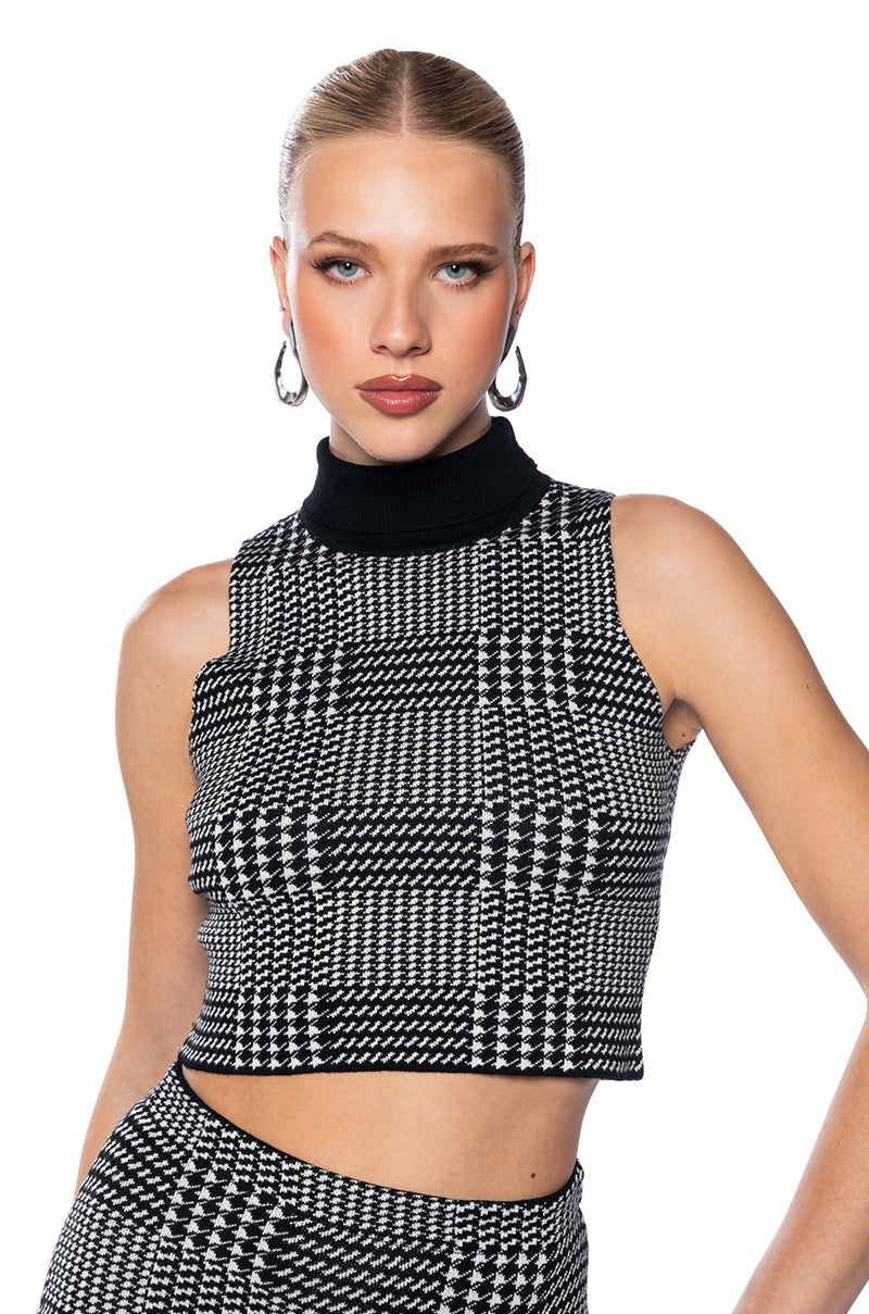 PLAID ABOUT YOU KNIT MOCK NECK CROPPED TOP