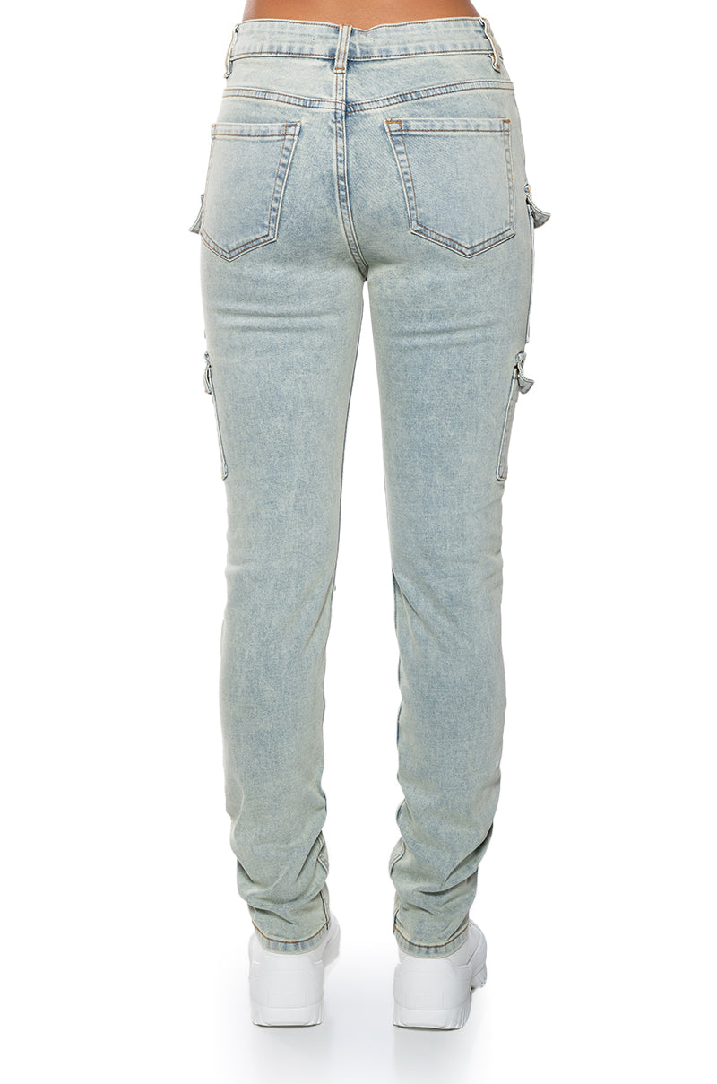 KYLIE STRETCHY SKINNY JEANS MID RISE