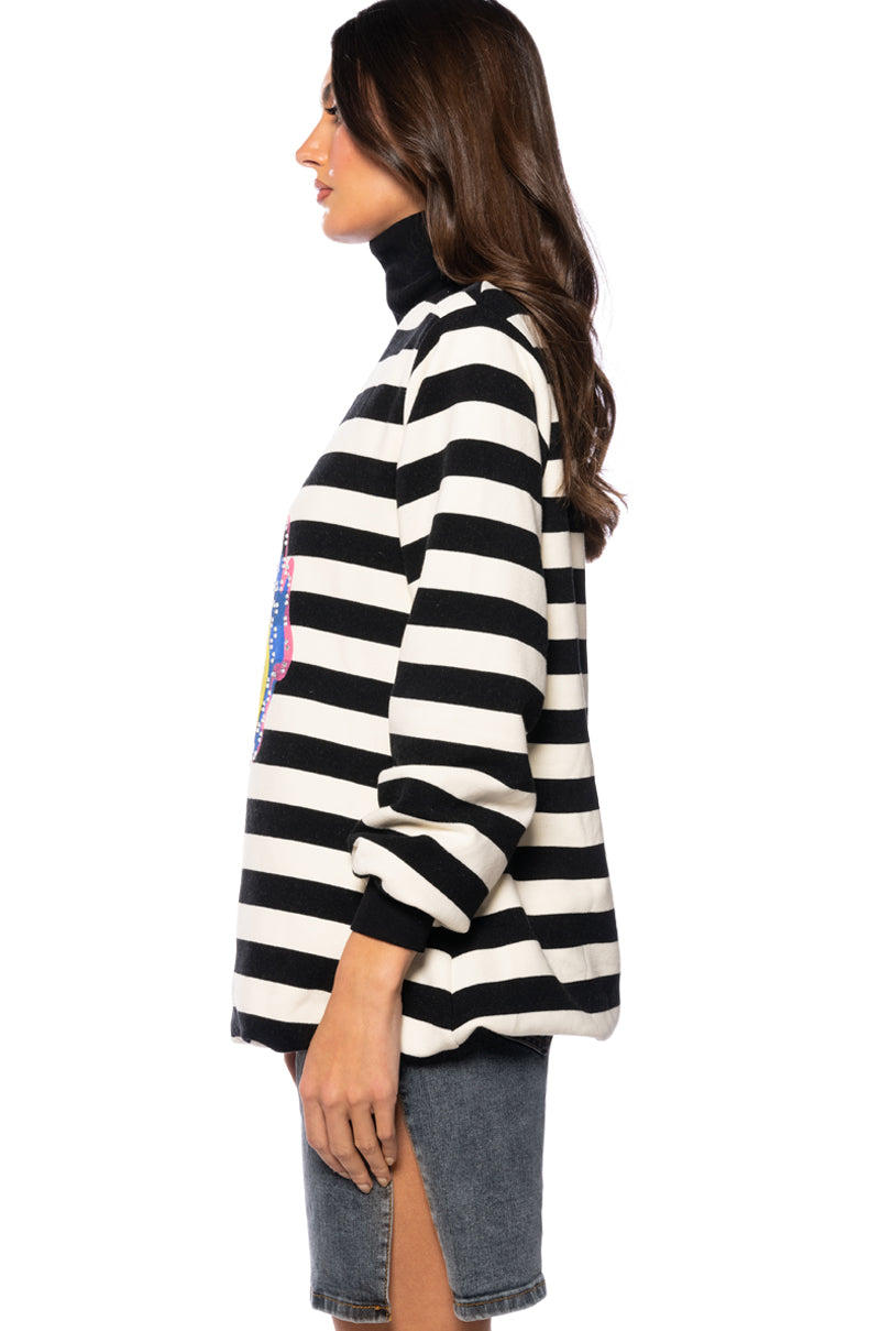 COLD SHOULDER STRIPED LONG SLEEVE TOP