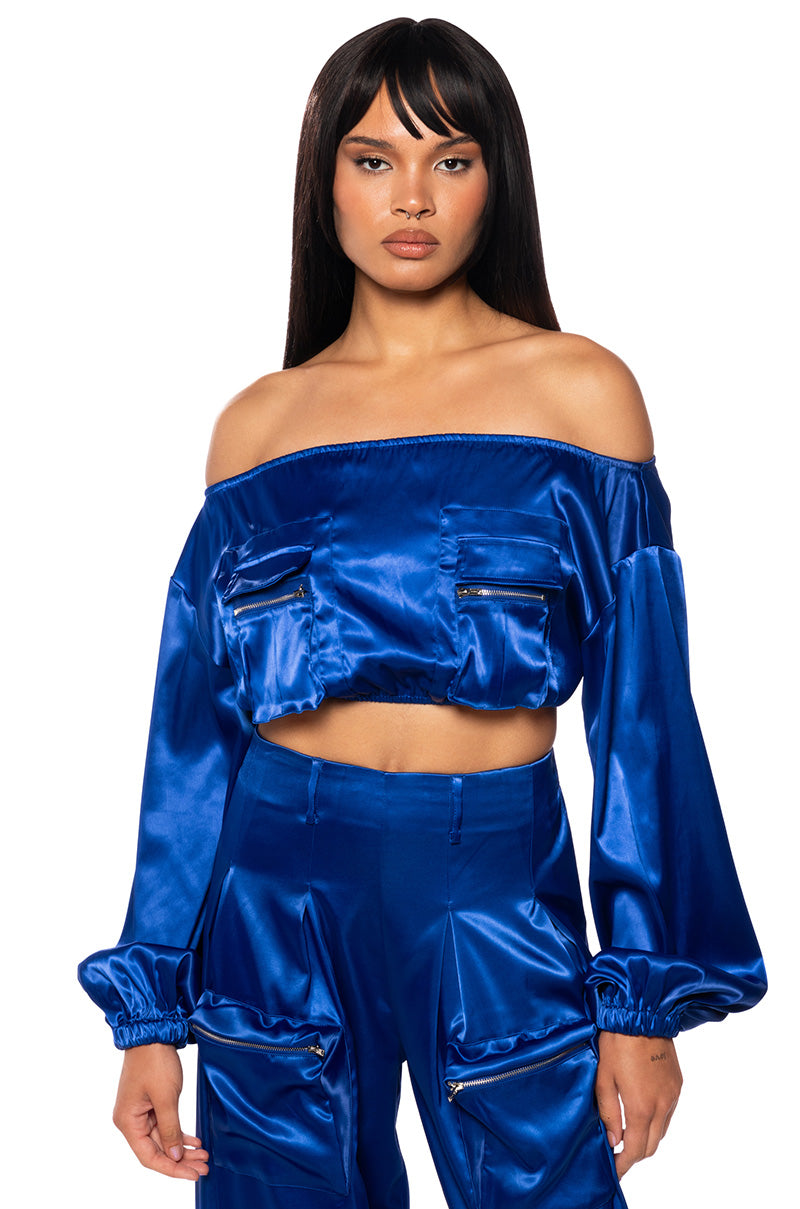 VIOLET DREAMS OFF SHOULDER POCKET DETAIL CROP TOP