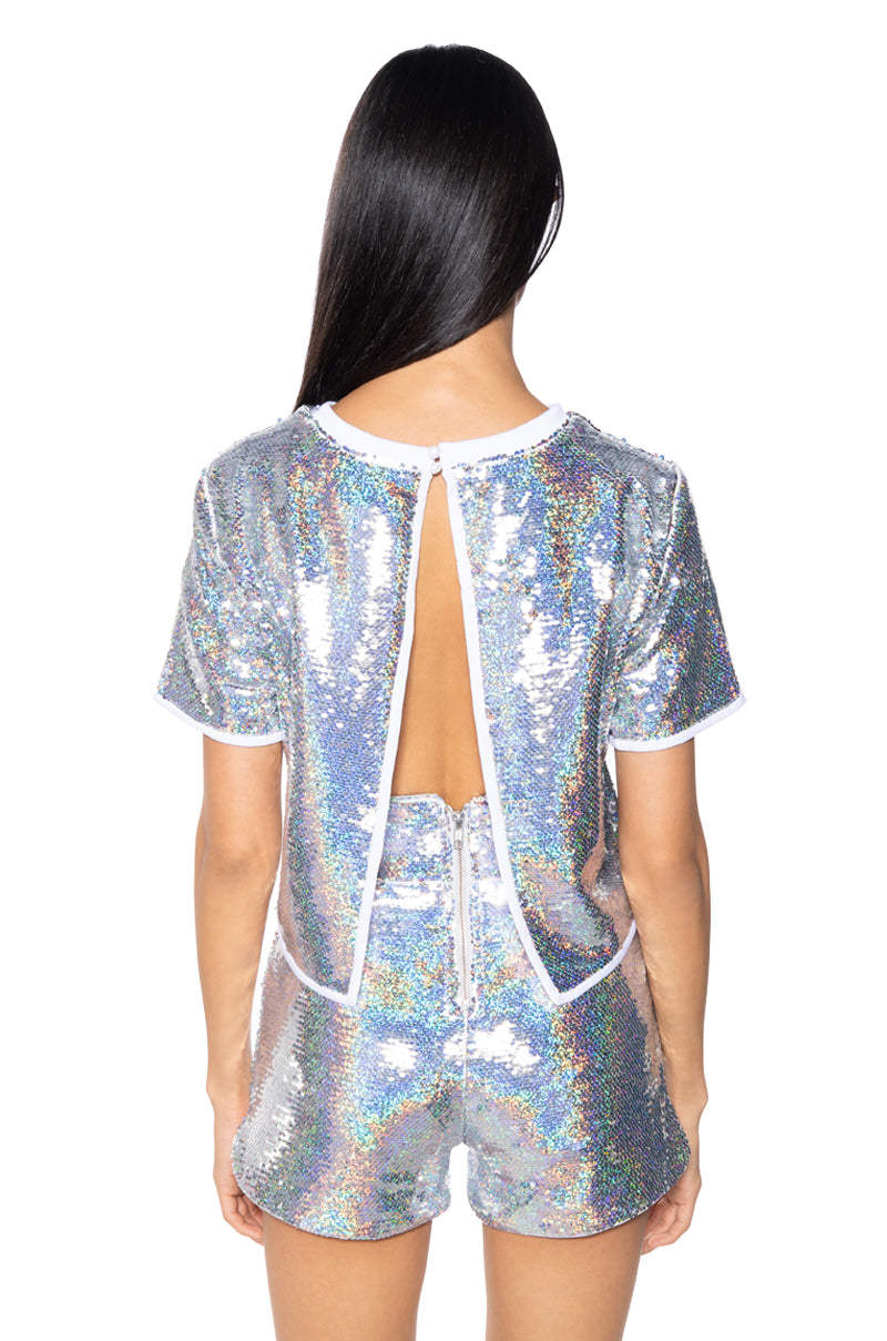 ALL UP IN MY MIND SEQUIN SHORT SLEEVE SHIRT