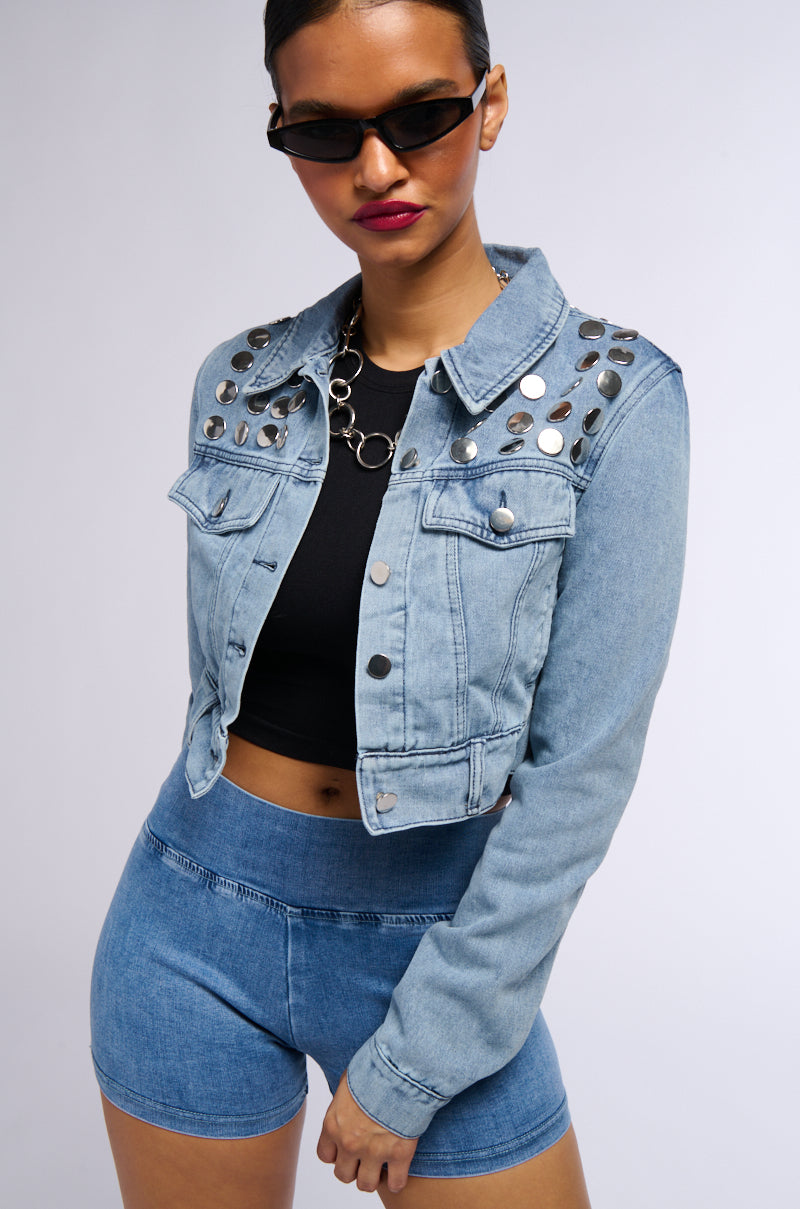 CROPPED DENIM JACKET WITH CIRCLE STUDS