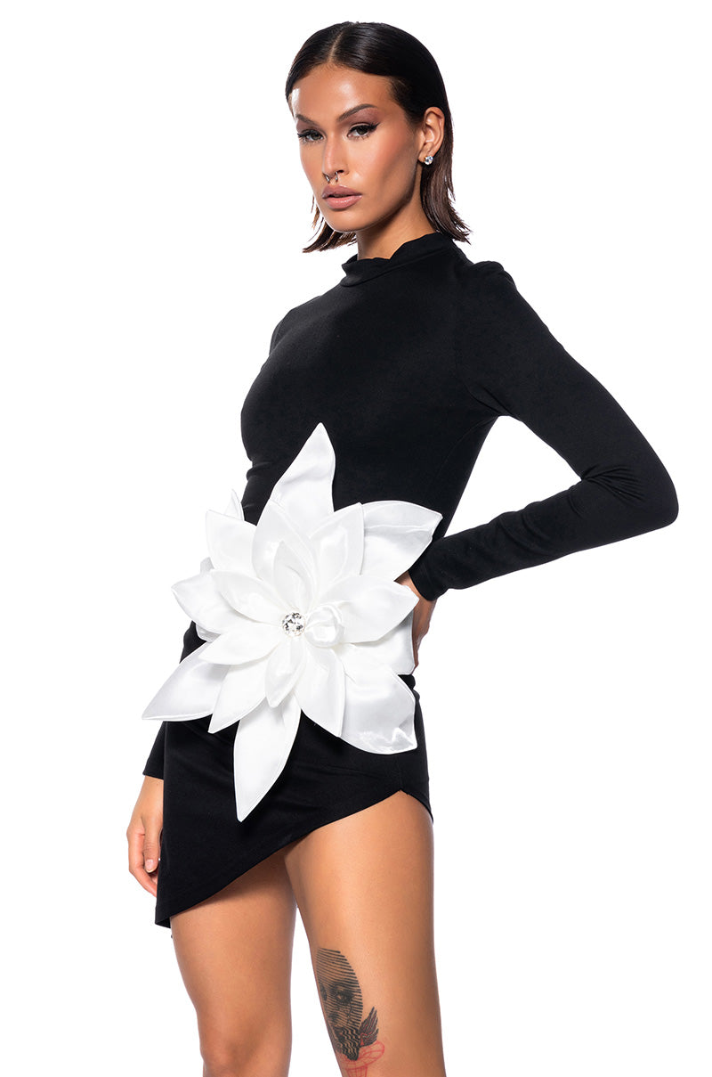 ROXANA ASYMMETRIC LONG SLEEVE MINI DRESS