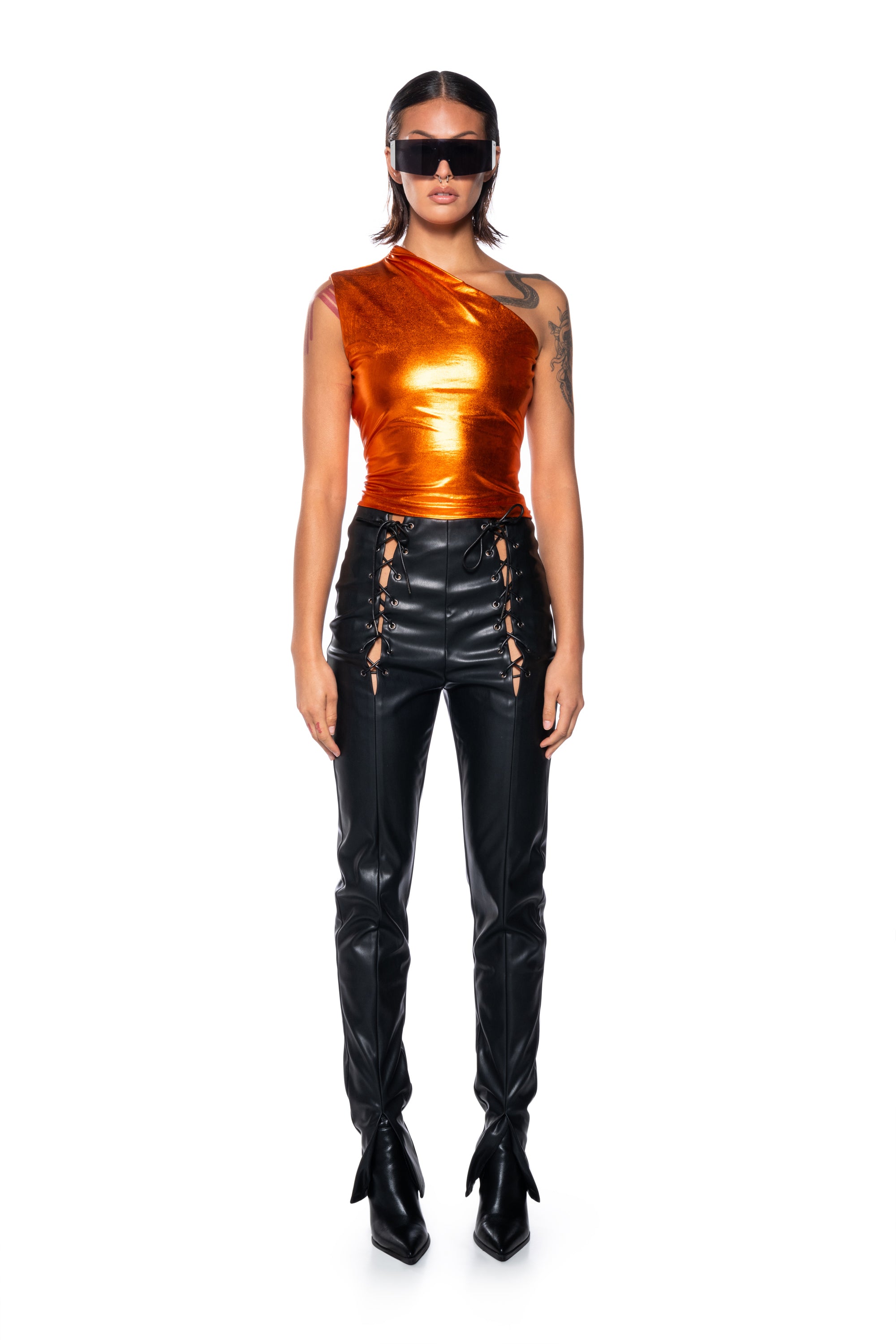 SLEEK METALLIC PU ONE SHOULDER TOP IN ORANGE