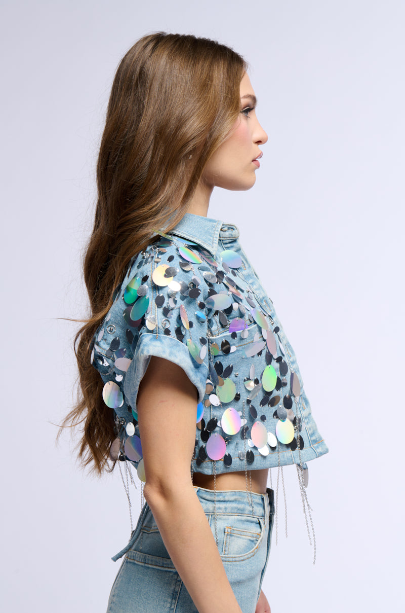 A GIRL NAMED LUCKY EMBELLISHED BUTTON DOWN DENIM CROP TOP