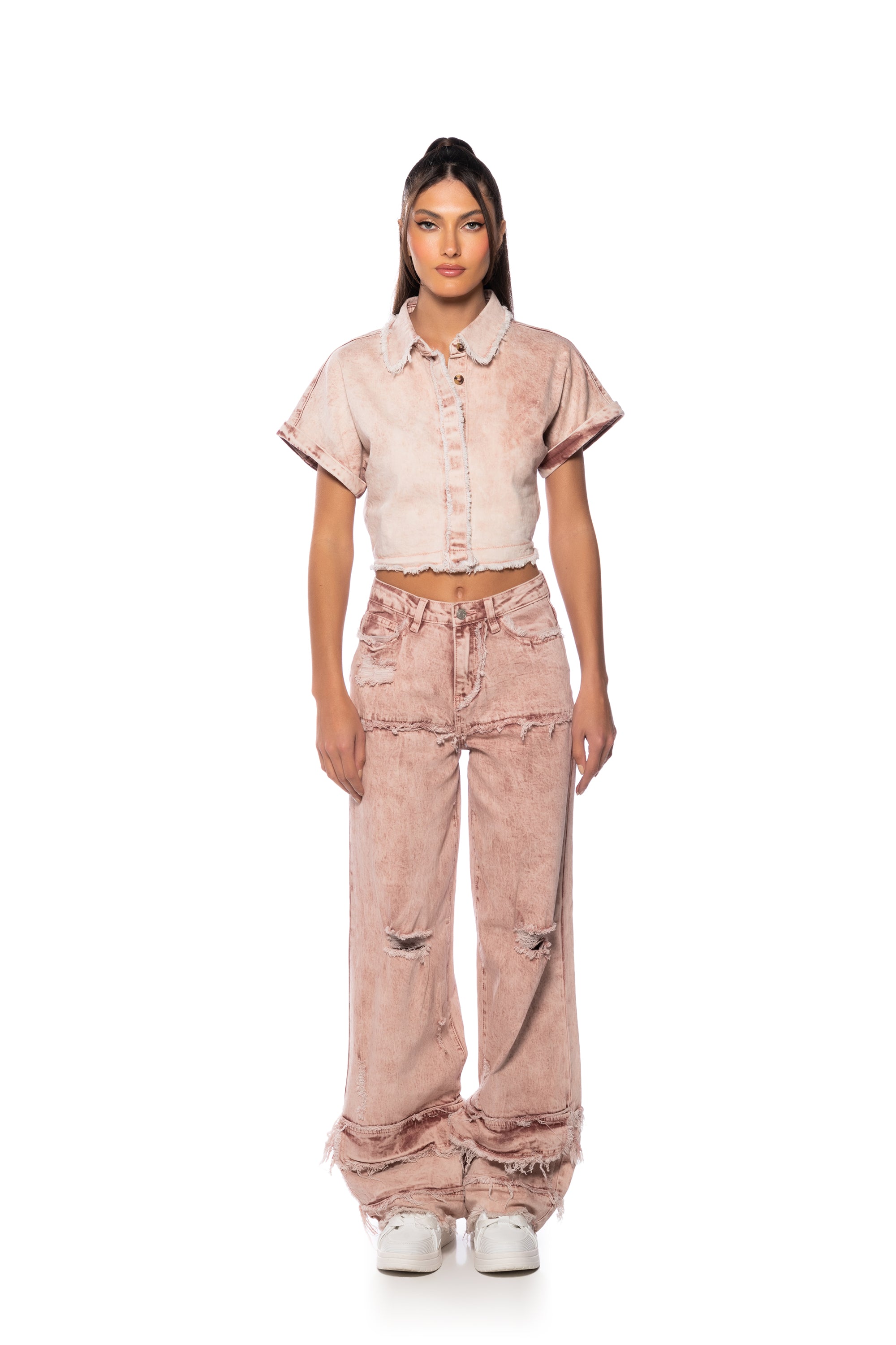 FAYE DISTRESSED BUTTON DOWN TOP IN MAUVE