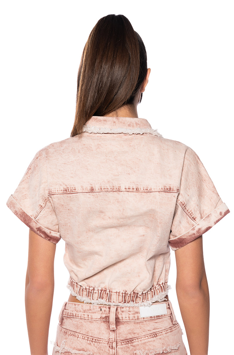 FAYE DISTRESSED BUTTON DOWN TOP IN MAUVE