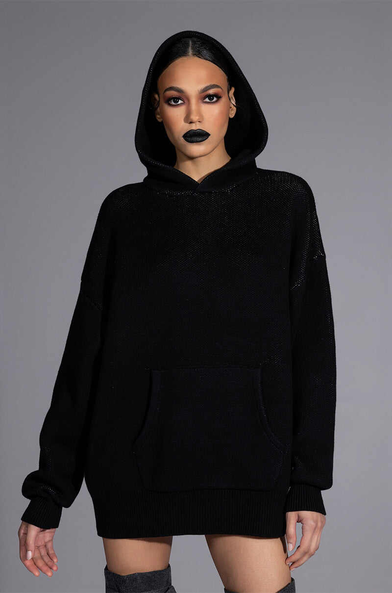 RUNWAY OVERSIZED HOODED SWEATER