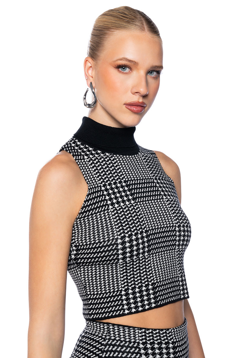 PLAID ABOUT YOU KNIT MOCK NECK CROPPED TOP