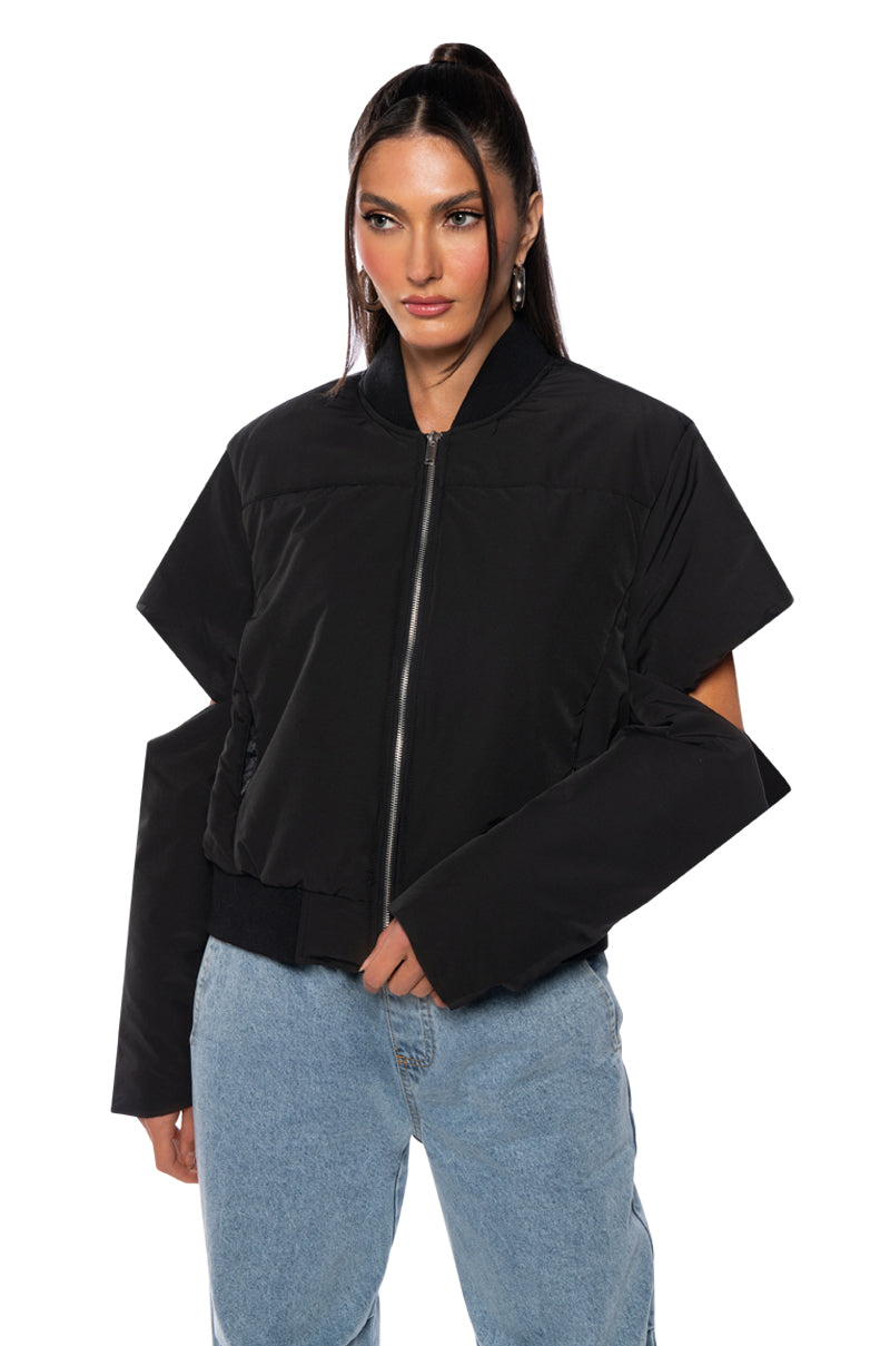 CLUTCH KICK CUTOUT OVERSIZED PUFFER BOMBER