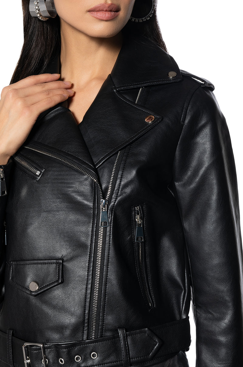 ARAZ MINIMAL BOXY CUT MOTO JACKET