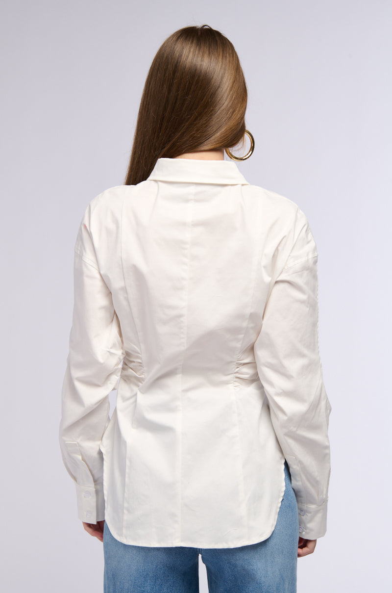 OLIVA CINCHED WAIST POPLIN BUTTON DOWN