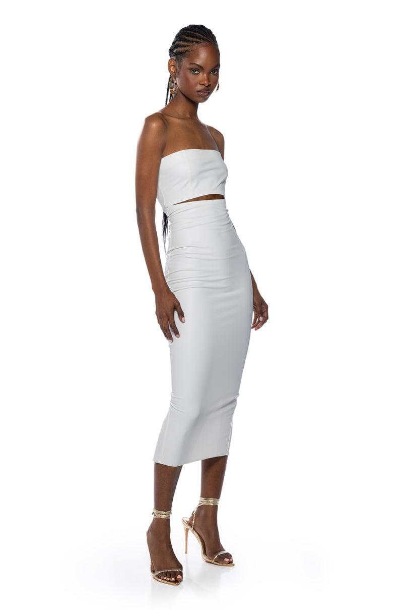 PRETTY LADY PLEATHER CUT OUT MIDI DRESS WITH 4 WAY STRETCH IN WHITE