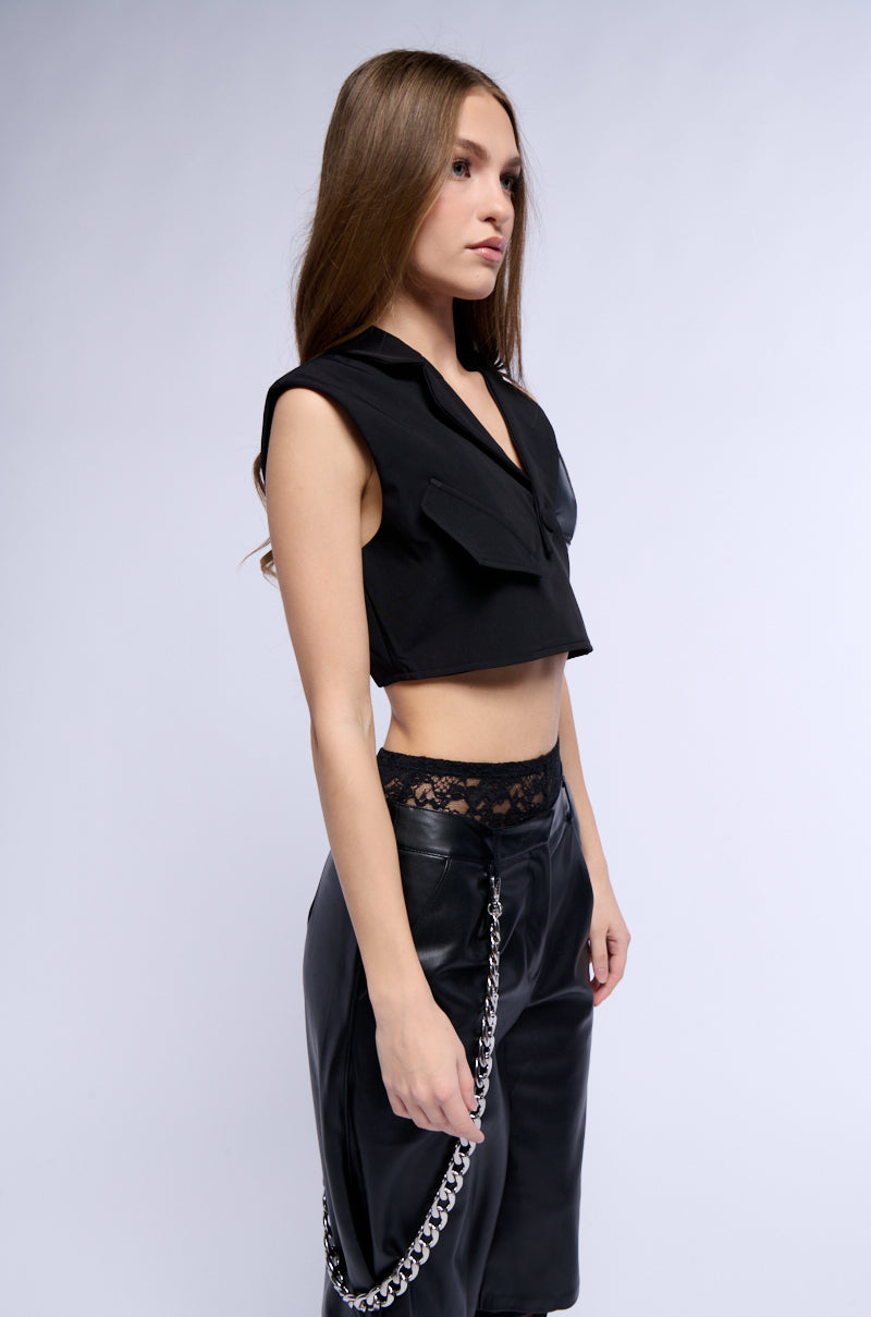 CUT OUT CROP VEST