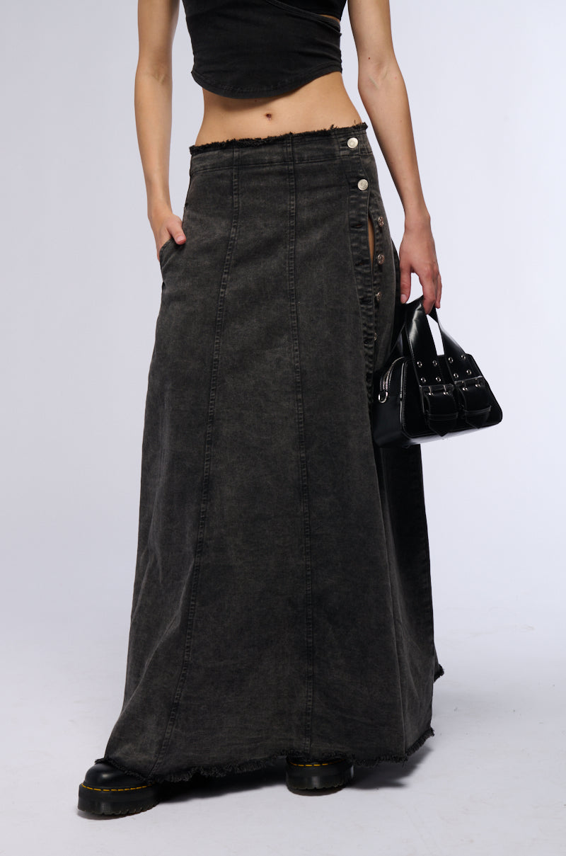 COME TO ME DENIM MAXI SKIRT