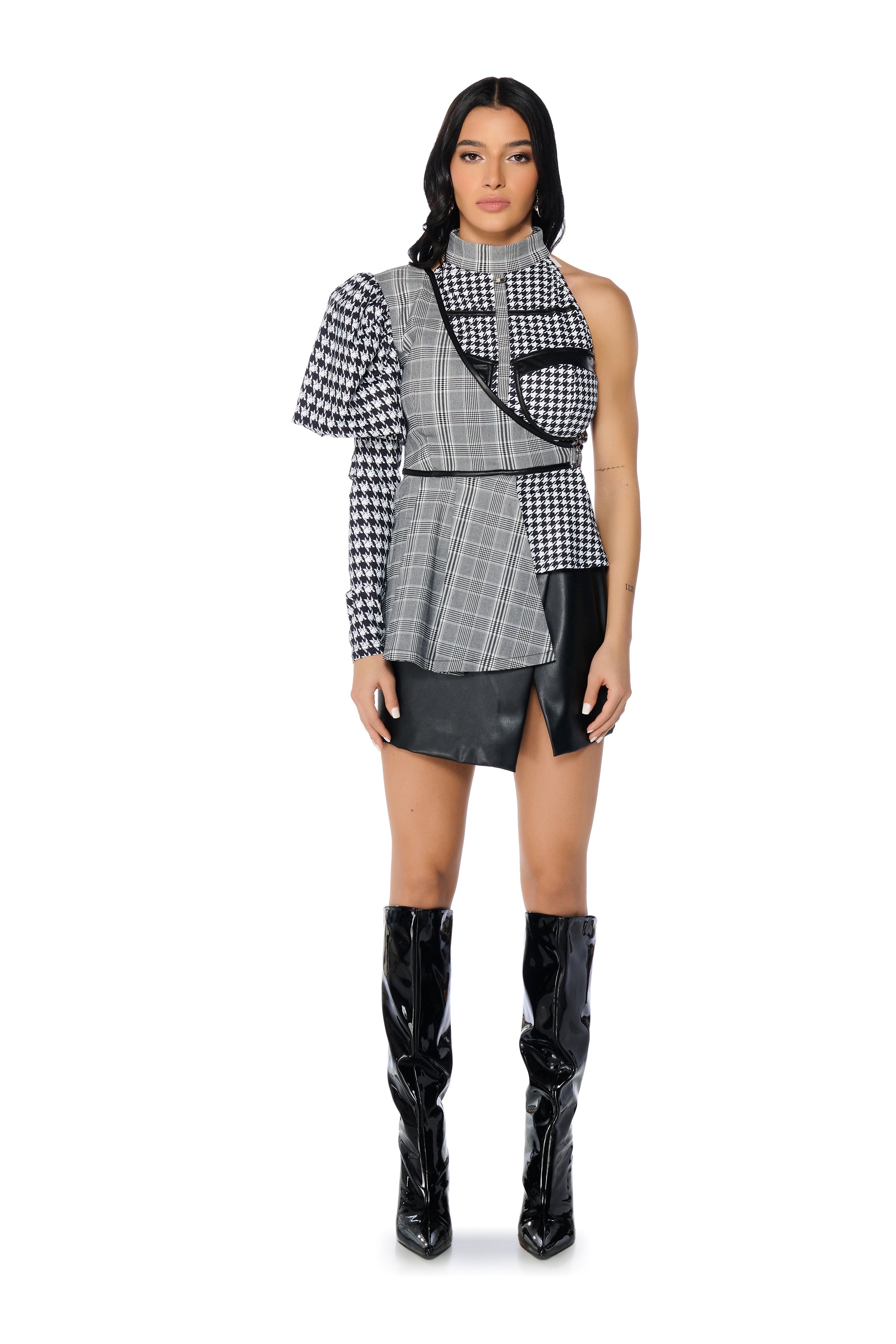 MIXED UP HOUNDSTOOTH PLAID SINGLE SLEEVE TOP