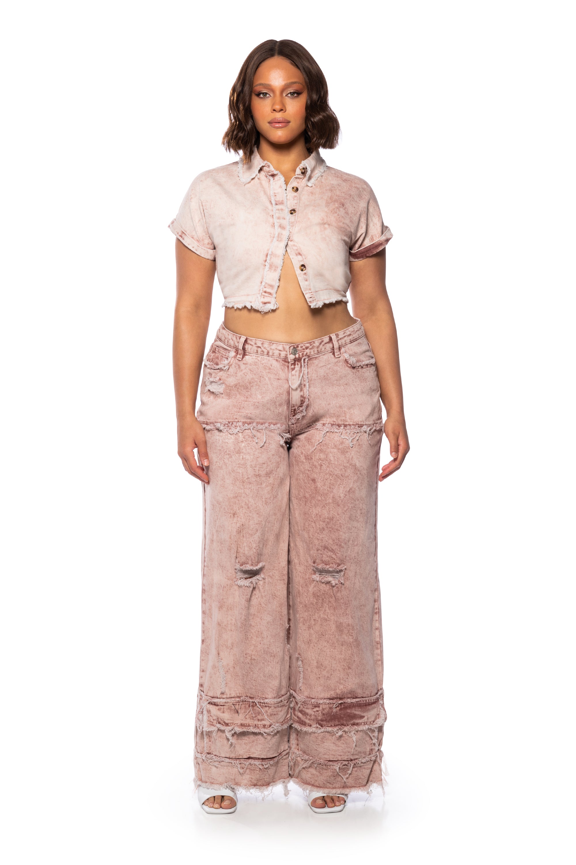 FAYE DISTRESSED BUTTON DOWN TOP IN MAUVE