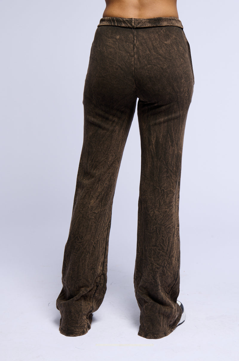 BERLIN MINERAL WASH WIDE LEG SWEATPANT IN DARK BROWN