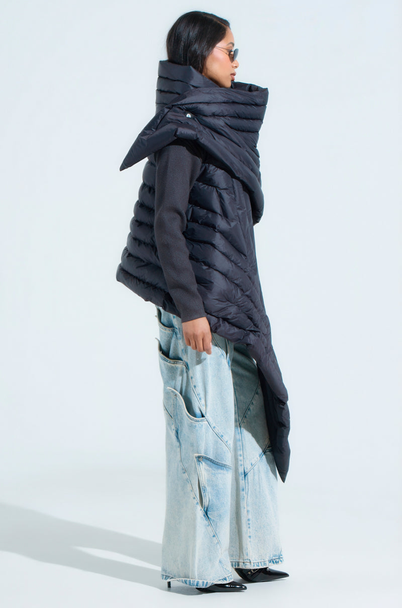 FOR THE DRAMA PUFFER VEST