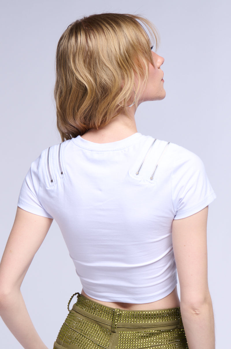 STELLA ZIPPER DETAIL T SHIRT IN WHITE