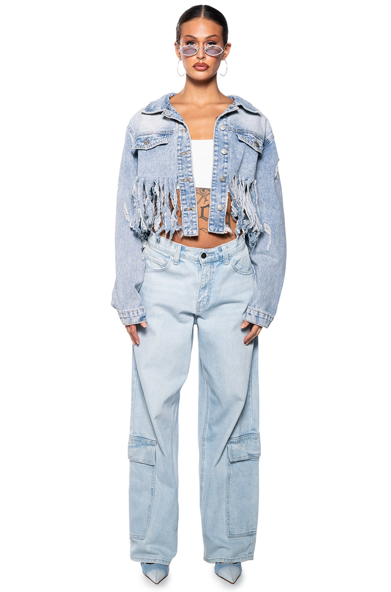 SHREDDED FRINGE CROPPED DENIM JACKET