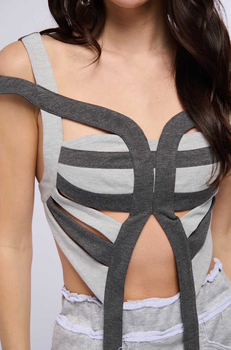 LIVING EASY CUT OUT COLOR BLOCK CROP TOP