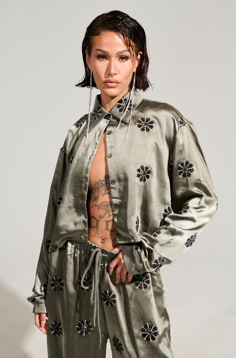 SUNSET DREAMS SATIN BUTTON DOWN TOP IN SAGE