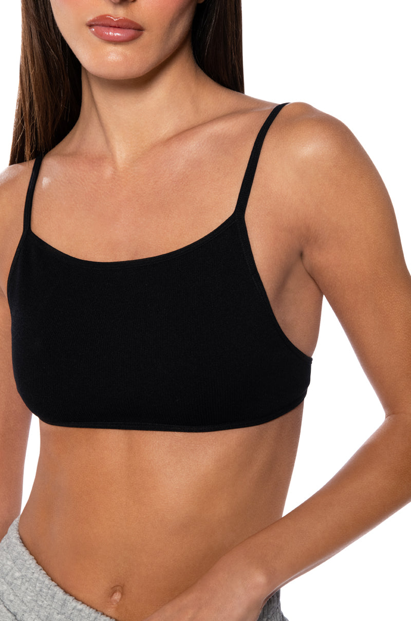 PAXTON MINIMALIST CROP TOP