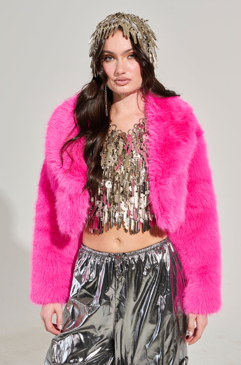 LIGHTS OUT CROPPED FAUX FUR JACKET IN PINK