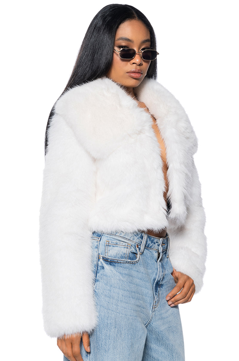 NEFTY SOFT FAUX FUR JACKET IN WHITE