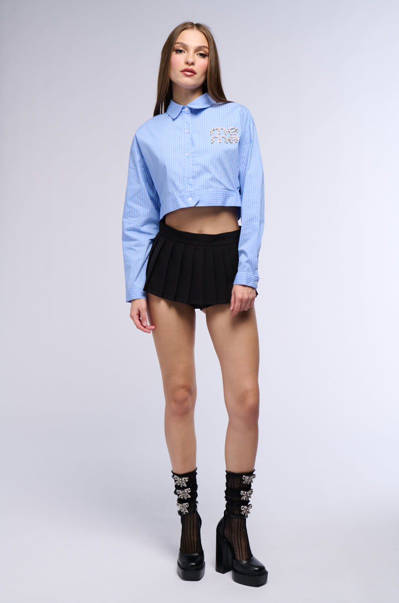 ALL ABOUT ME POPLIN BUTTON DOWN CROPPED SHIRT