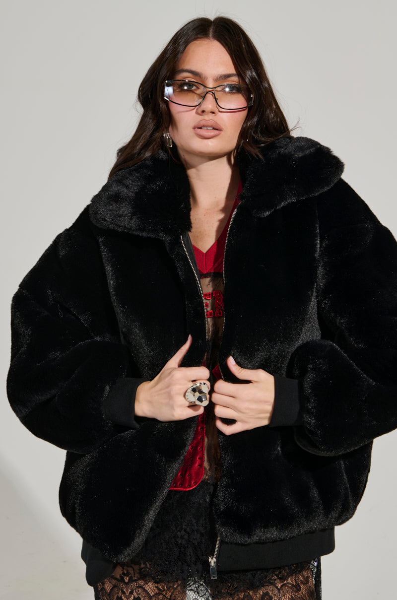 DREW STREET LONG FAUX FUR ZIP UP JACKET IN BLACK