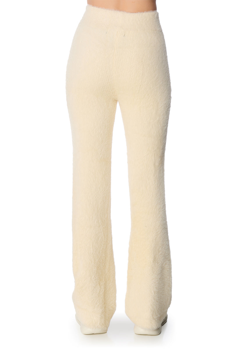 UNWIND FUZZY WIDE LEG JOGGER