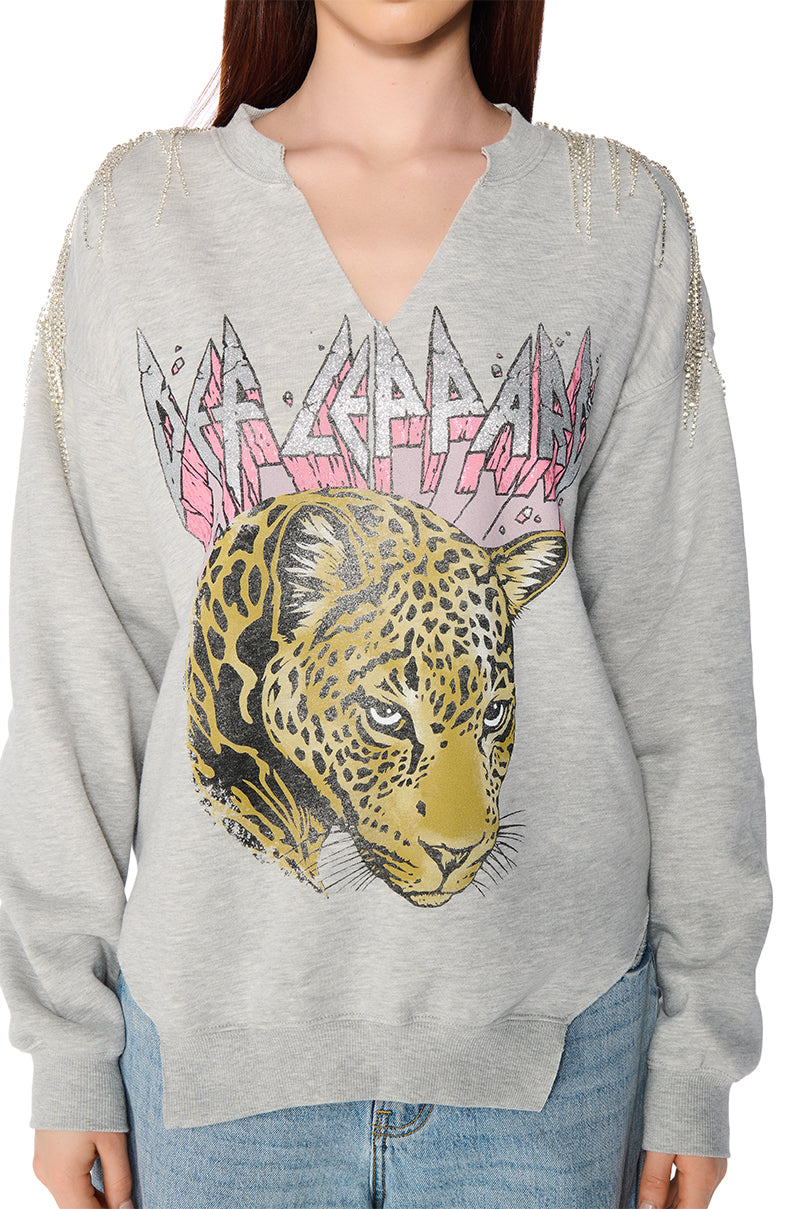 DEF LEPPARD RHINESTONE FRINGE TRIM SWEATSHIRT