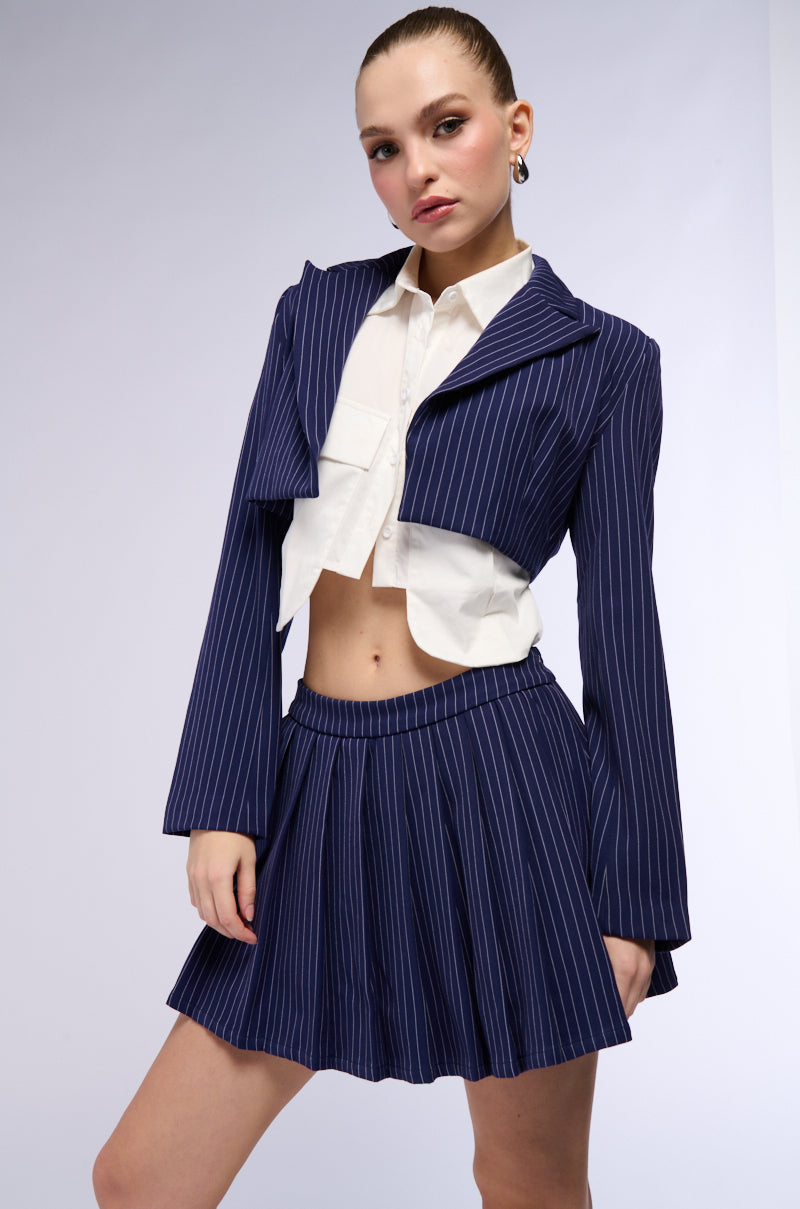 WHATS THE TEA PINSTRIPE CROP BLAZER IN NAVY