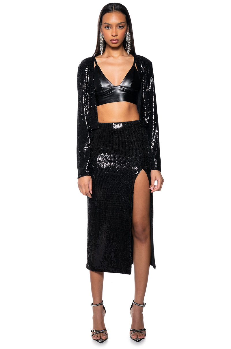 HOLIDAY SEASON SEQUIN COVER JACKET IN BLACK