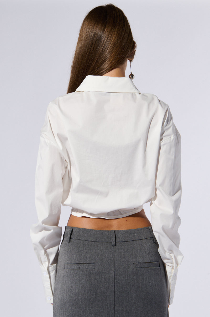 MINIMAL ELEGANCE BUTTON DOWN POPLIN SHIRT