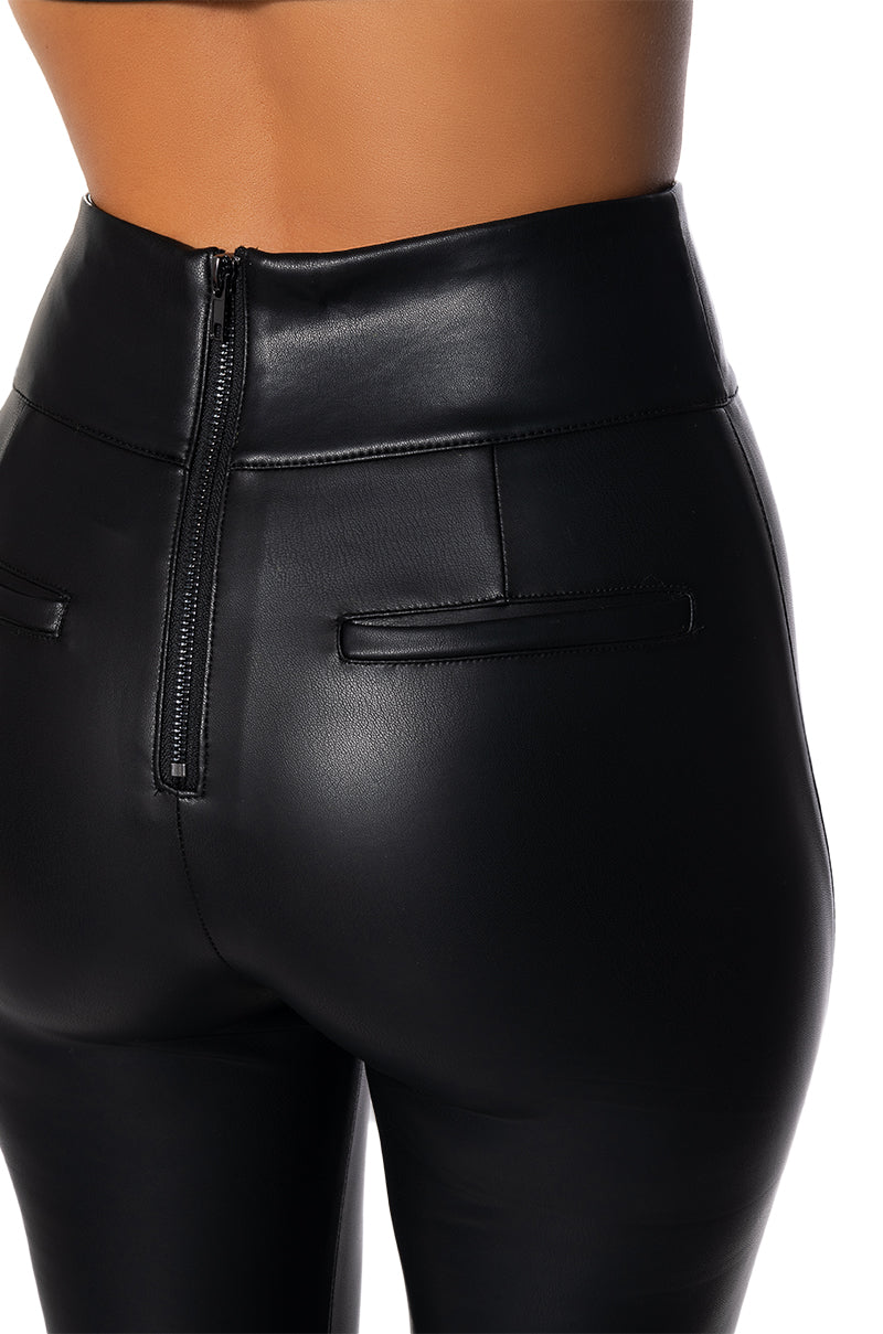 SECOND SKIN ZIP BACK FAUX LEATHER LEGGING